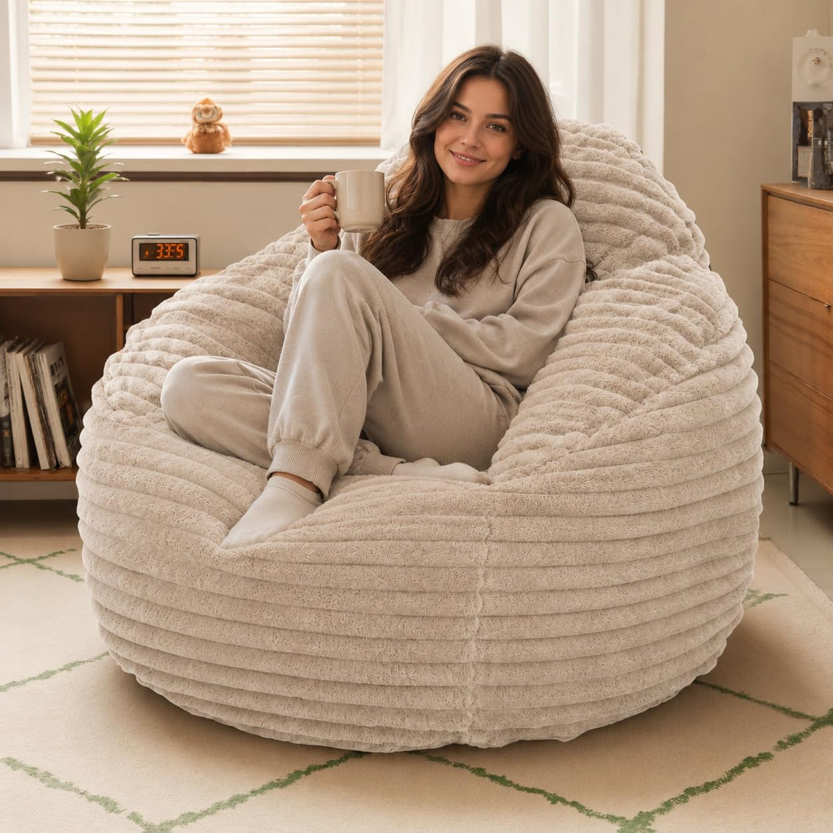 31 Inches Memory Foam Bean Bag Chair - Ultra Soft Faux Rabbit Fur Sofa with Handle & Machine Washable Cover, Comfy Lazy Chair for Kids Teens, Perfect for Reading Gaming in Living Room Bedroom，Yellow