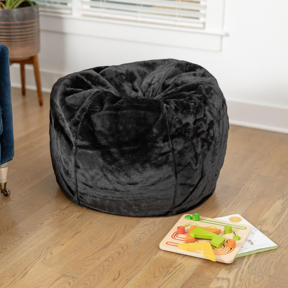 BizChair Small Lavender Dot Refillable Bean Bag Chair for Kids and Teens